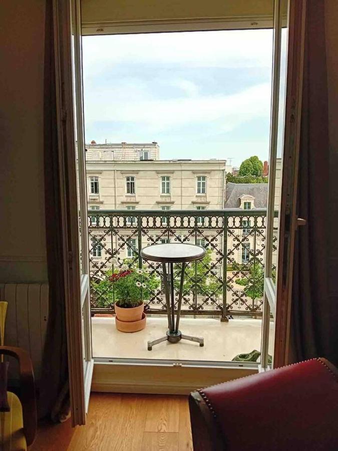 Haussmanien Apartment Angers Bagian luar foto