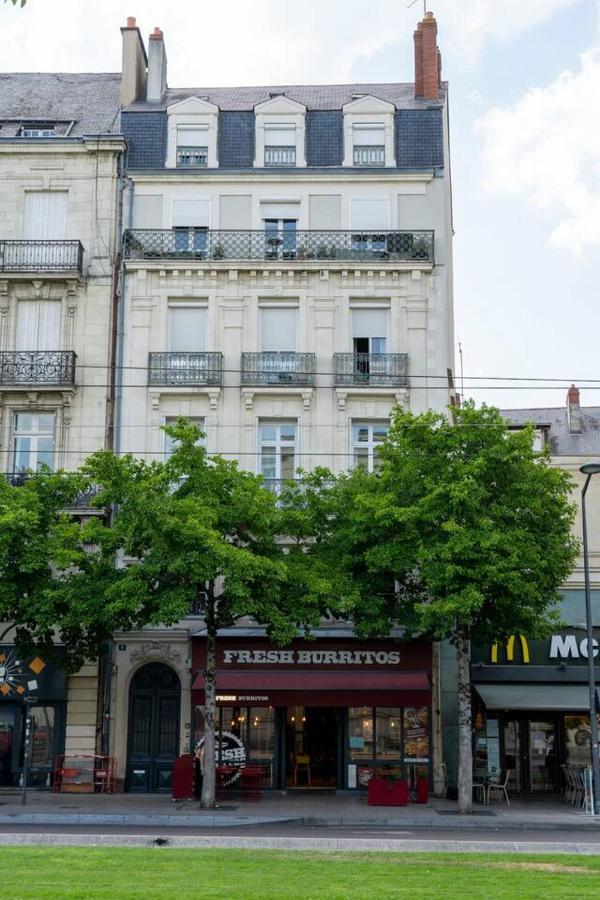Haussmanien Apartment Angers Bagian luar foto
