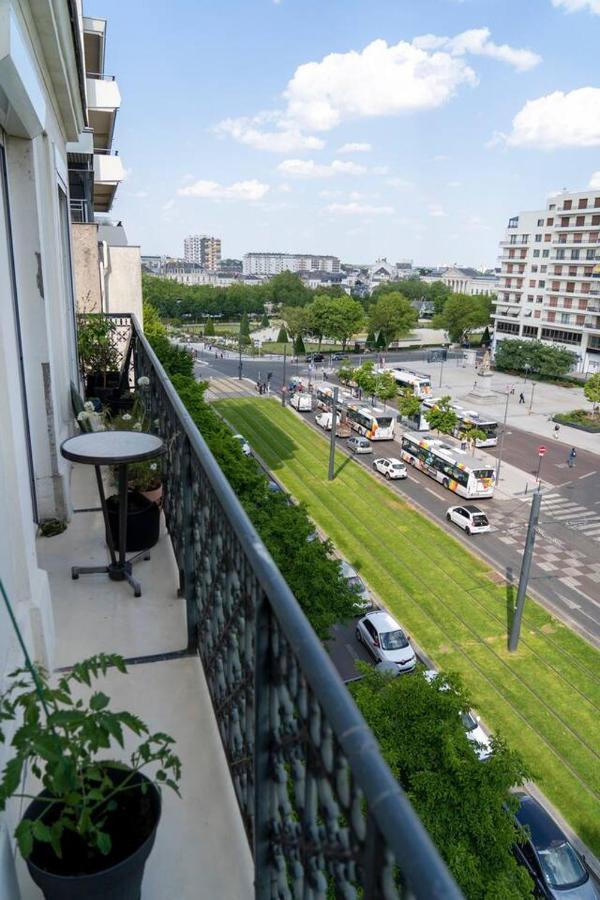 Haussmanien Apartment Angers Bagian luar foto