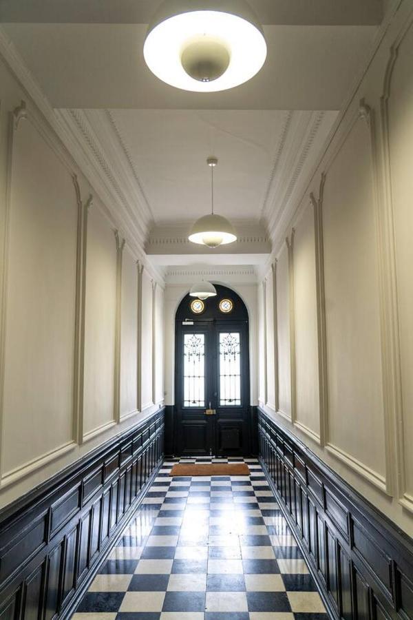 Haussmanien Apartment Angers Bagian luar foto
