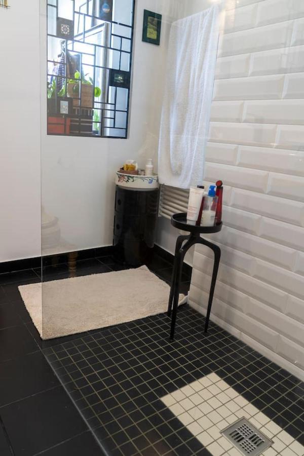 Haussmanien Apartment Angers Bagian luar foto